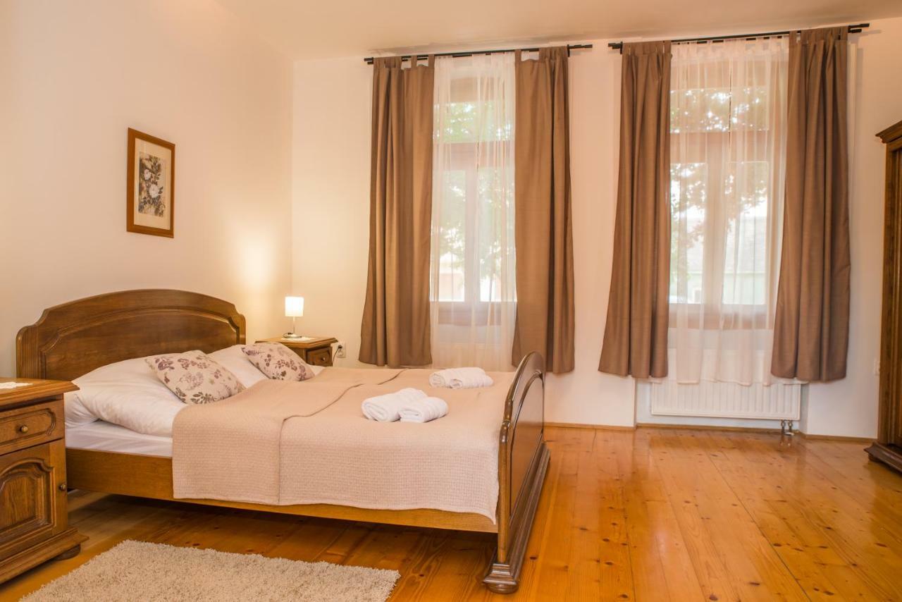 Apartment Tri Mudraca Karanac Ngoại thất bức ảnh